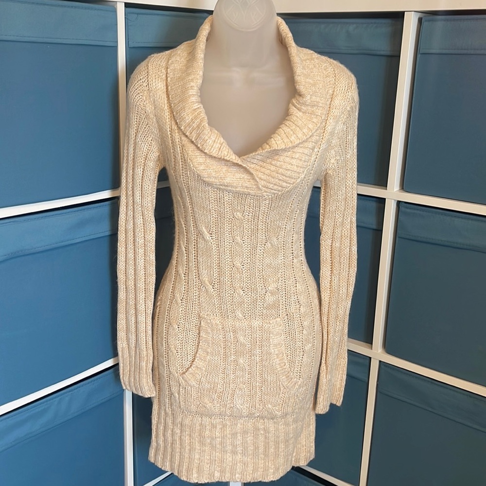 Love Change fitted stretchy cable knit dress 🔥
